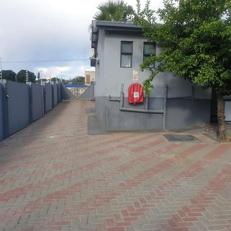 World Sossego Guest House Windhoek Exterior photo